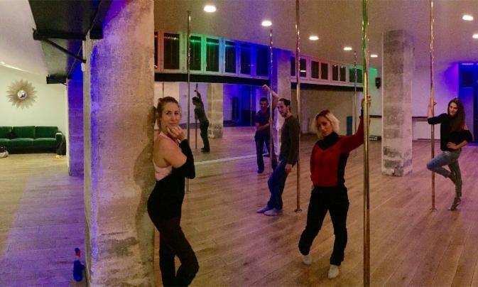 Les studios de pole dance paris font peau neuve